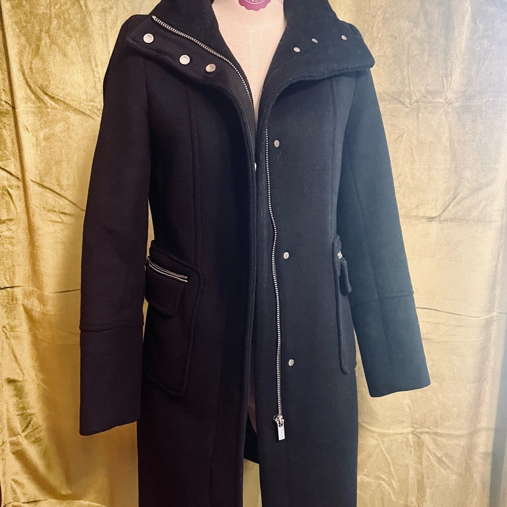 flattering classy long black winter coat
